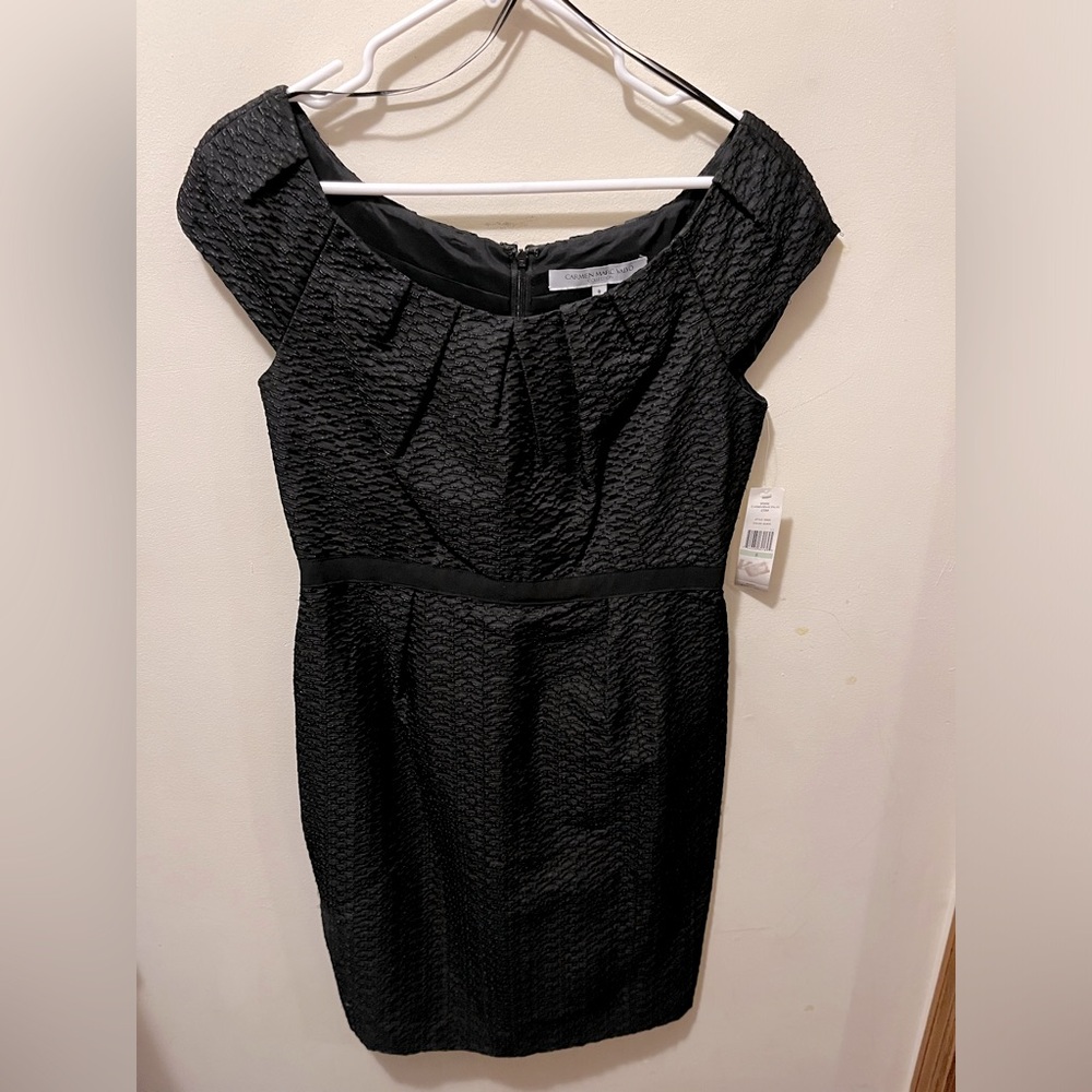 NWT Carmen Marc Valvo collection black dress sz 8‎
